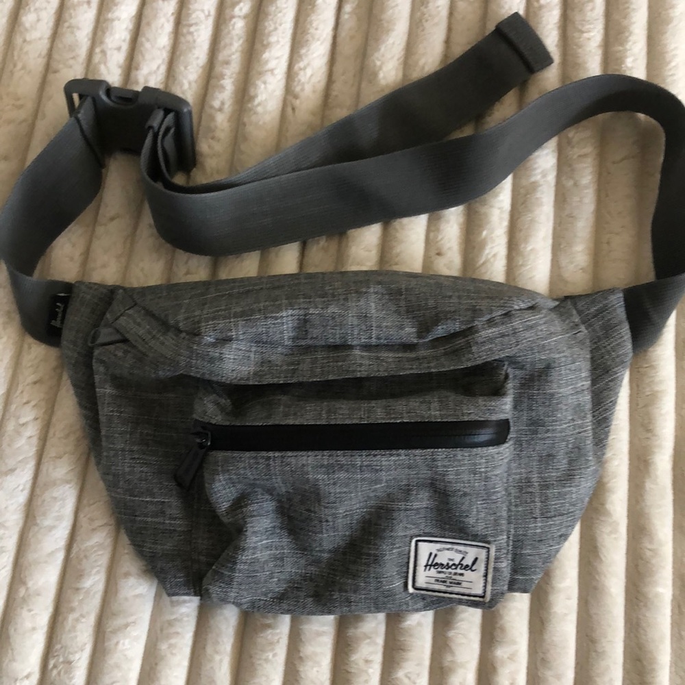 Herschel Supply Co Gray Raven Belt Bag